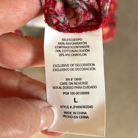 Mason&Belle Tempest Lace Detail 3/4 sleeve Red Floral Size Large Blouse - Picture 8 of 8